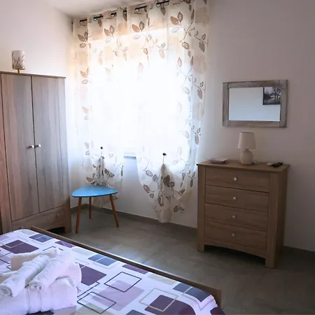 Brezza Marina 3* Càbras